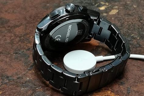 sell michael kors smartwatch charger in waipahu|Michael Kors Smart Watches for sale in Waipahu, Hawaii.